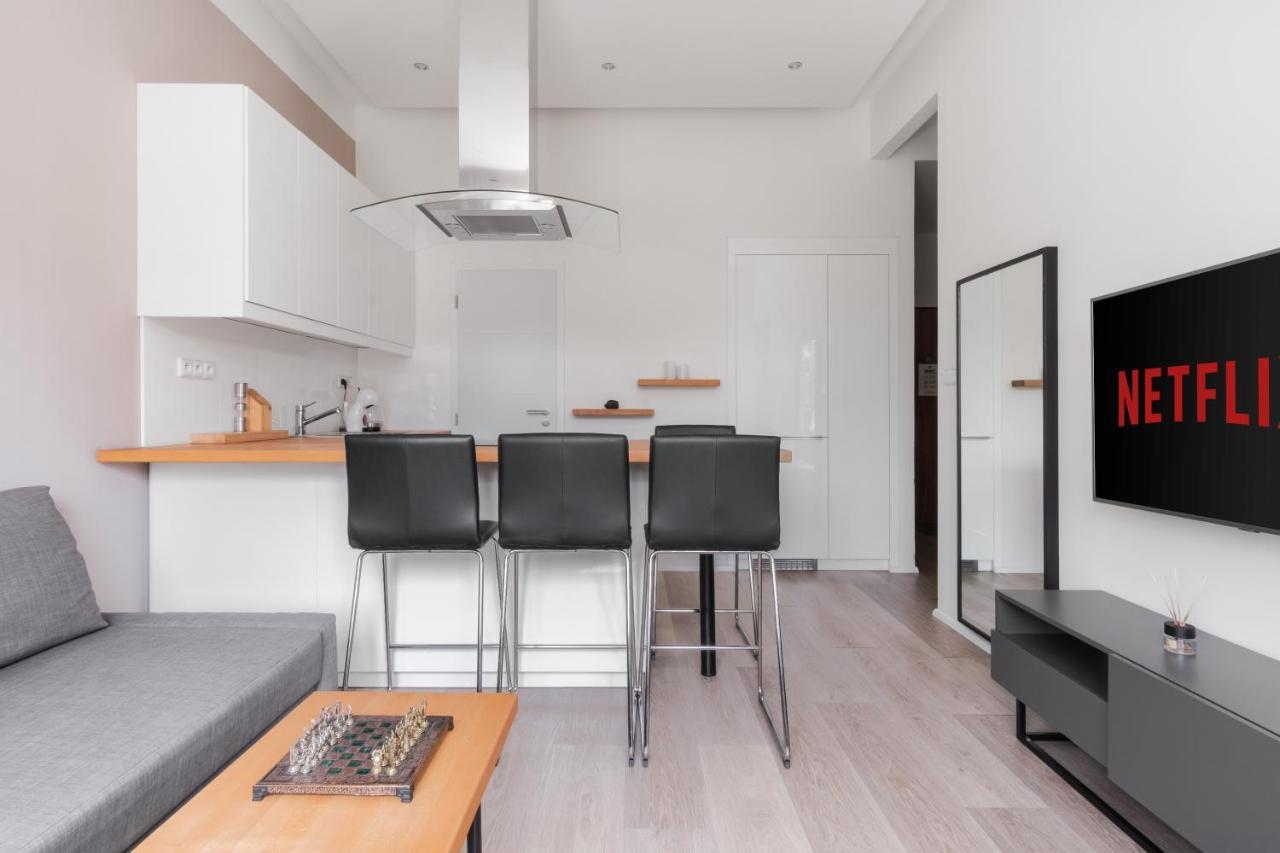 Appartement Days - Minimalist Flat - Trendy Karlin *